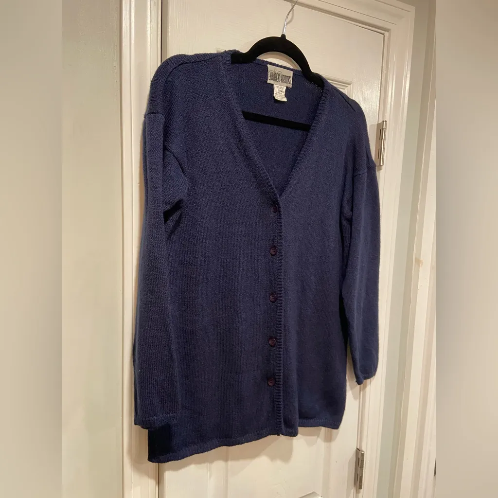 Lauren Brooke Size S Navy Blue Long Sleeve V Neck Button Front cardigan Sweater - Image 7