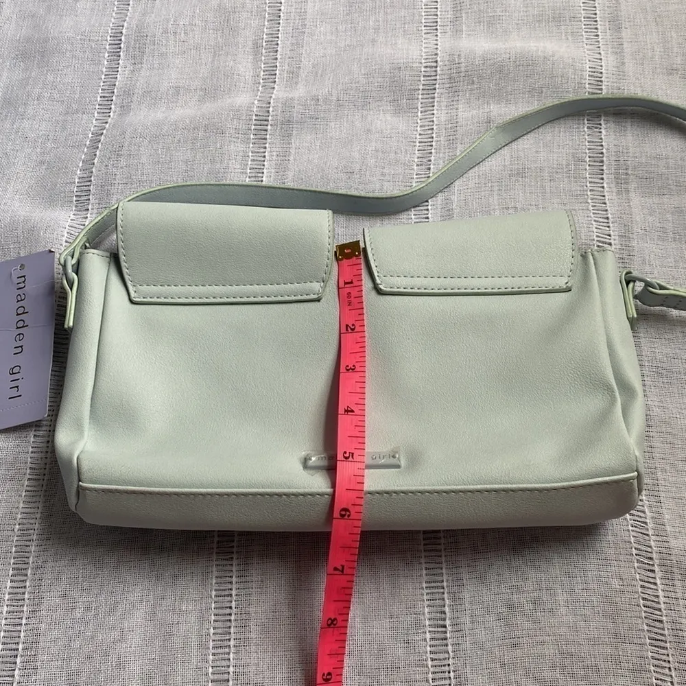 Steve Madden NWT shoulder bag in pale blue. - Image 13