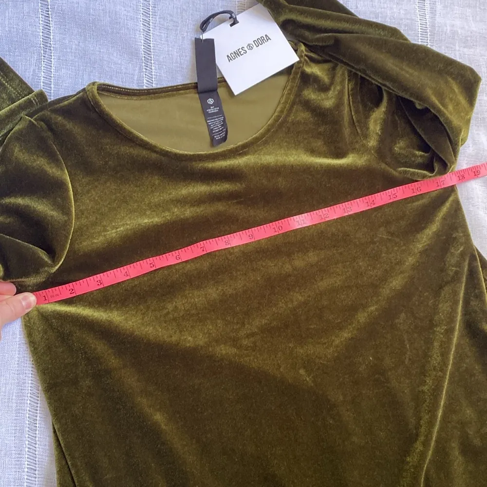 Agnes and Dora NWT Olive Green Velvet Dress - Image 5