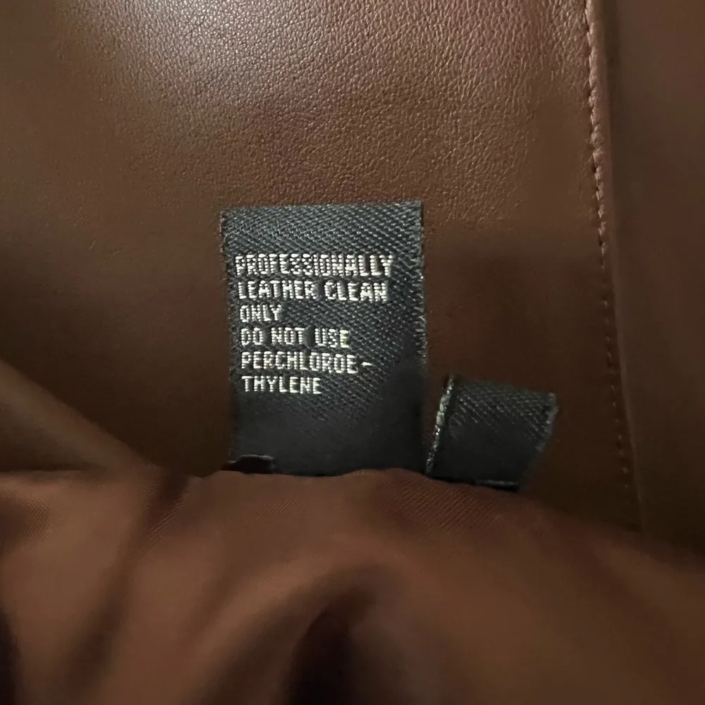 Doncaster Collection Brown Genuine Leather Jacket Size 10 and Skirt Size 12 Set - Image 9