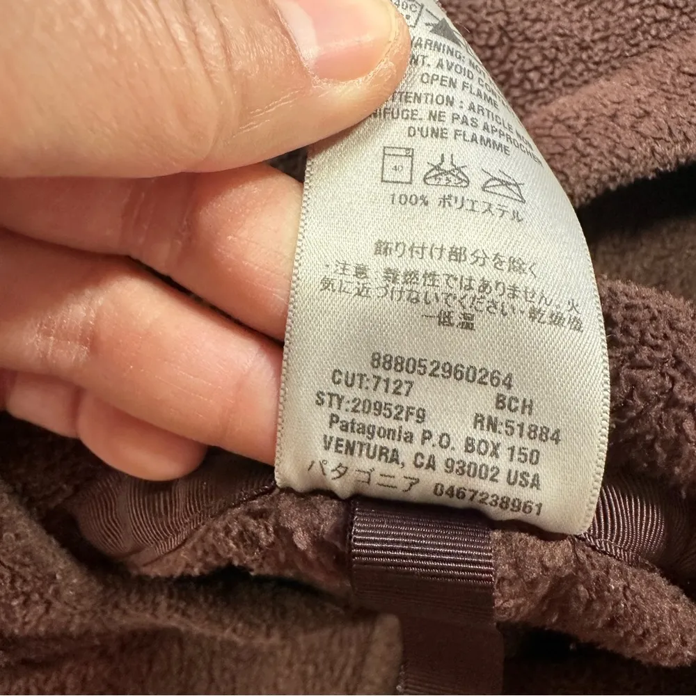 Patagonia Women’s Plush Synchilla Hoody Full Zip Longsleeve in Brown Size M - Image 11