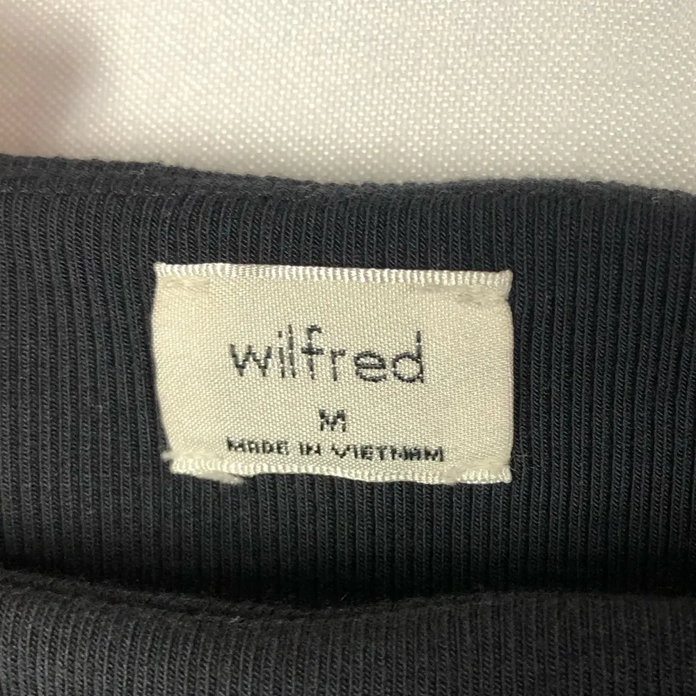 Aritzia Wilfred Black Square Neck Ribbed Long Sleeve Bodysuit M - Image 4