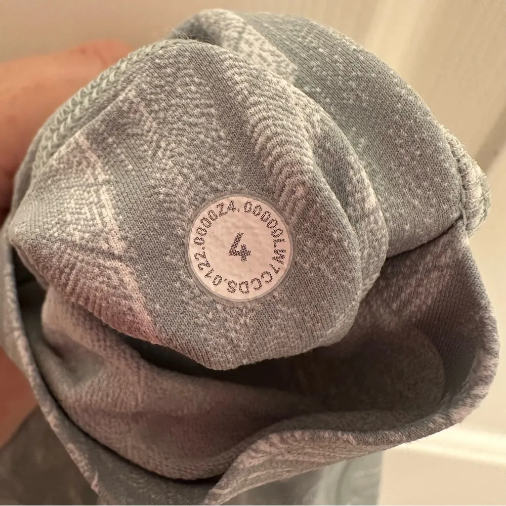 Lululemon Swift Speed High-Rise Short 8" Reverberate Chevron Jacquard Size 4 - Image 6