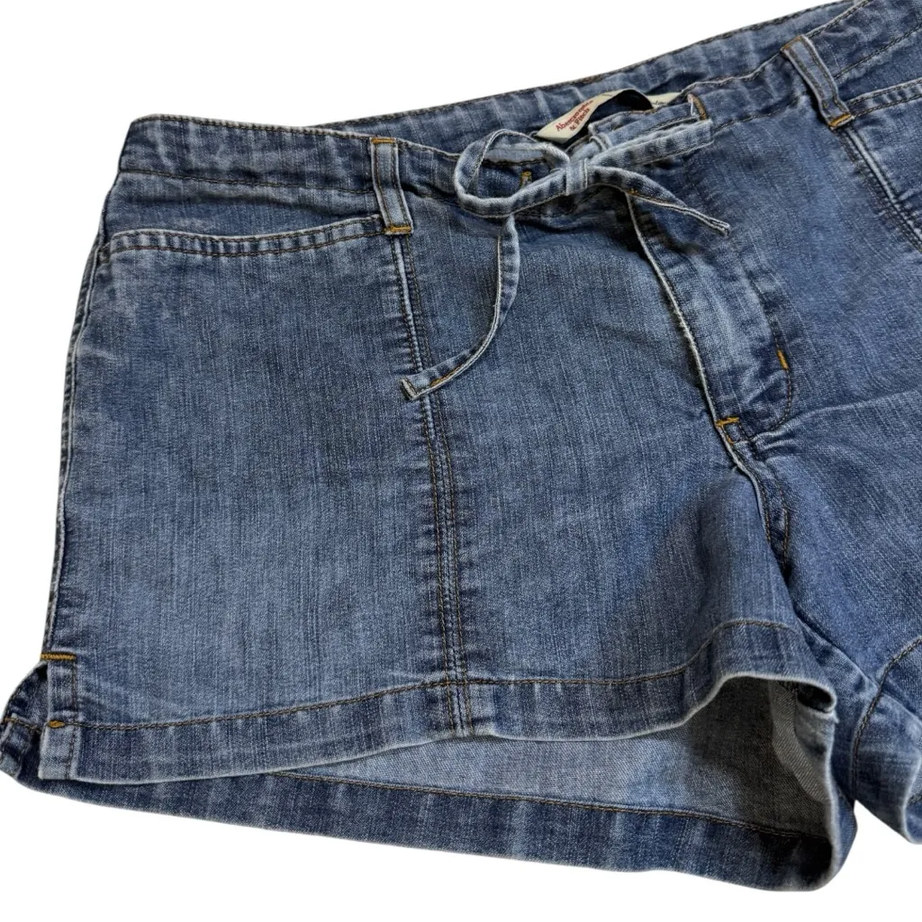 Vintage Y2K Abercrombie Drawstring Jean Shorts - Image 2