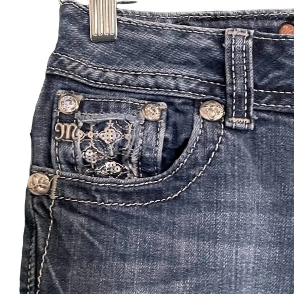 Miss Me Jeans Skinny Embroidered Rhinestone Bling Medium Wash Size 27 JP6211S - Image 9