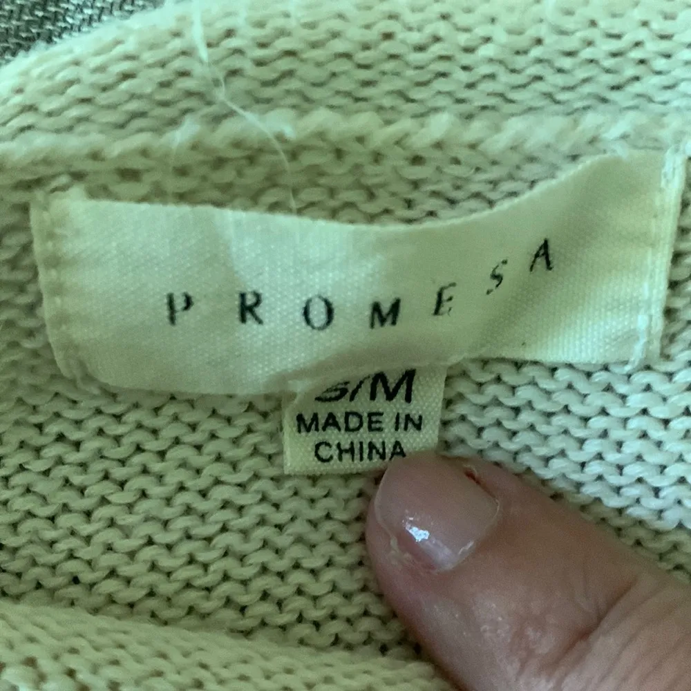 Womens Boutique Sweater Promesa Star Fall Small/Medium 3/4 sleeve - Image 2