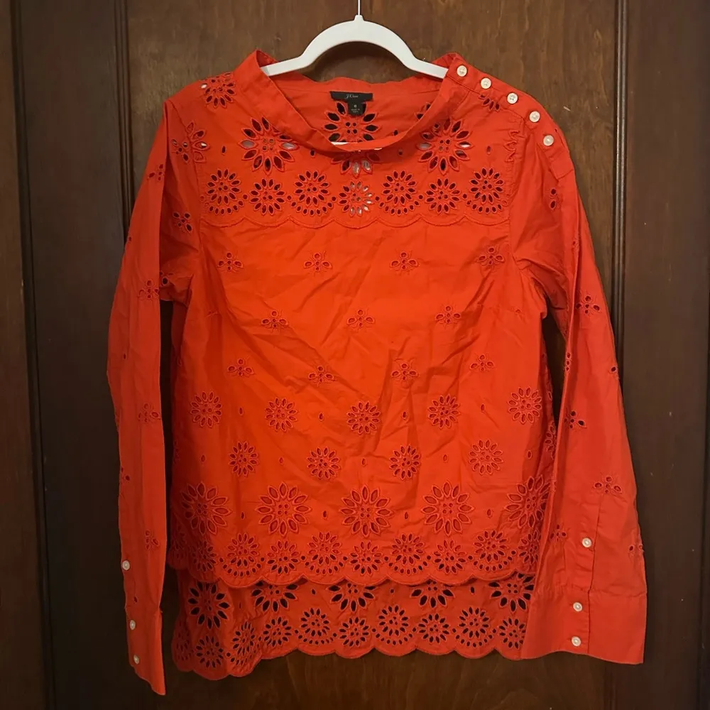NWT J. Crew Red Funnel-neck Long Sleeves Eyelet Hi-low Shirt Style H7573 Size 8 - Image 3