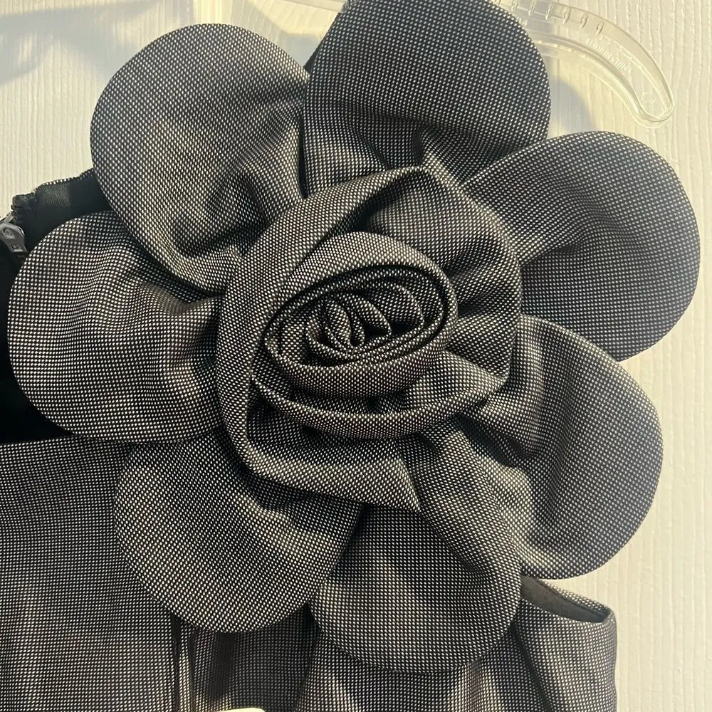 NWT Nue by Shani sleeves midi dress with flower appliqué and pockets size‎ 10 Black - Image 12