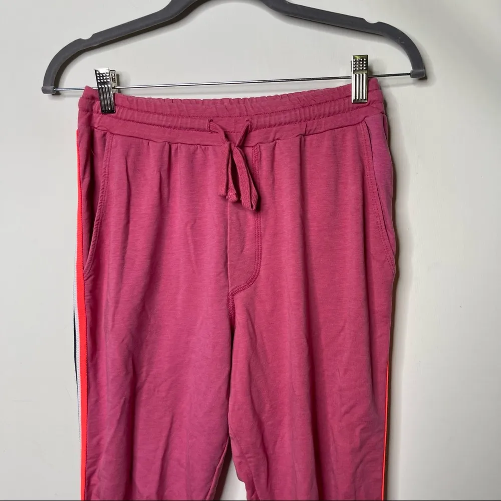 Sundry raspberry pink jogger sweats stripe side panels sz 1 - Image 3