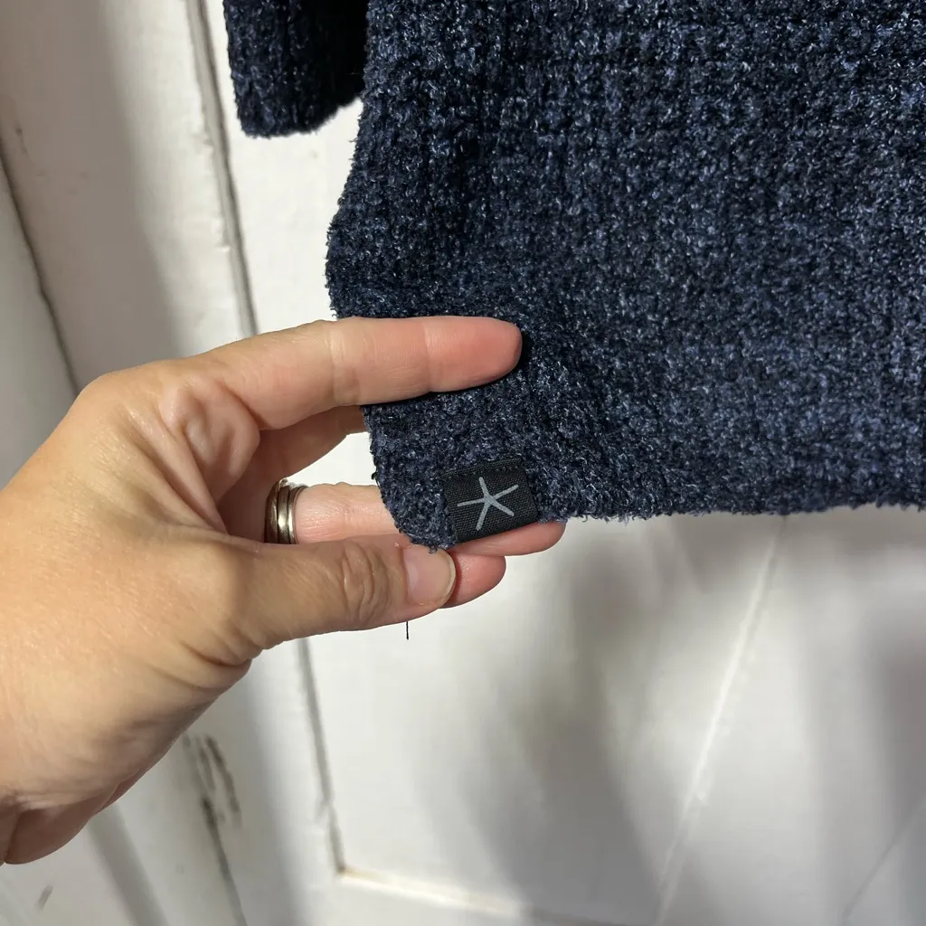 Barefoot Dreams CozyChic Lite waffle Cowlneck Pullover indigo blue size medium - Image 3