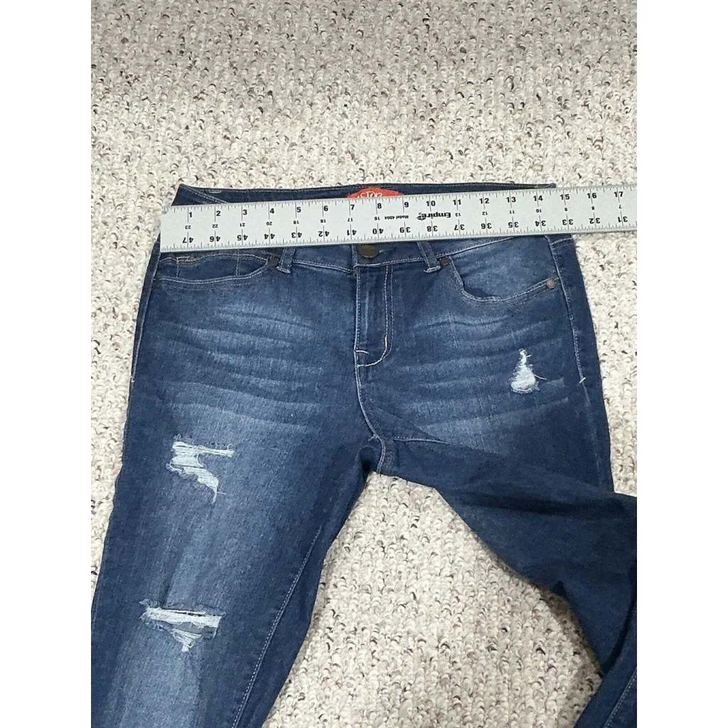 Woman’s Astar Size 7 Denim Jeans Straight Leg Ankle Stretch Low Rise Blue - Image 5