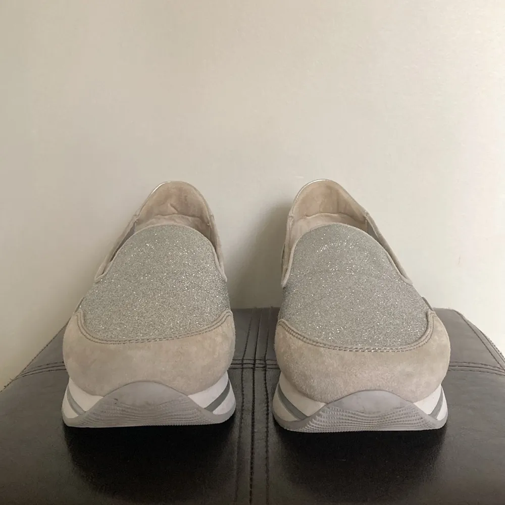 Hogan Slip - Image 4