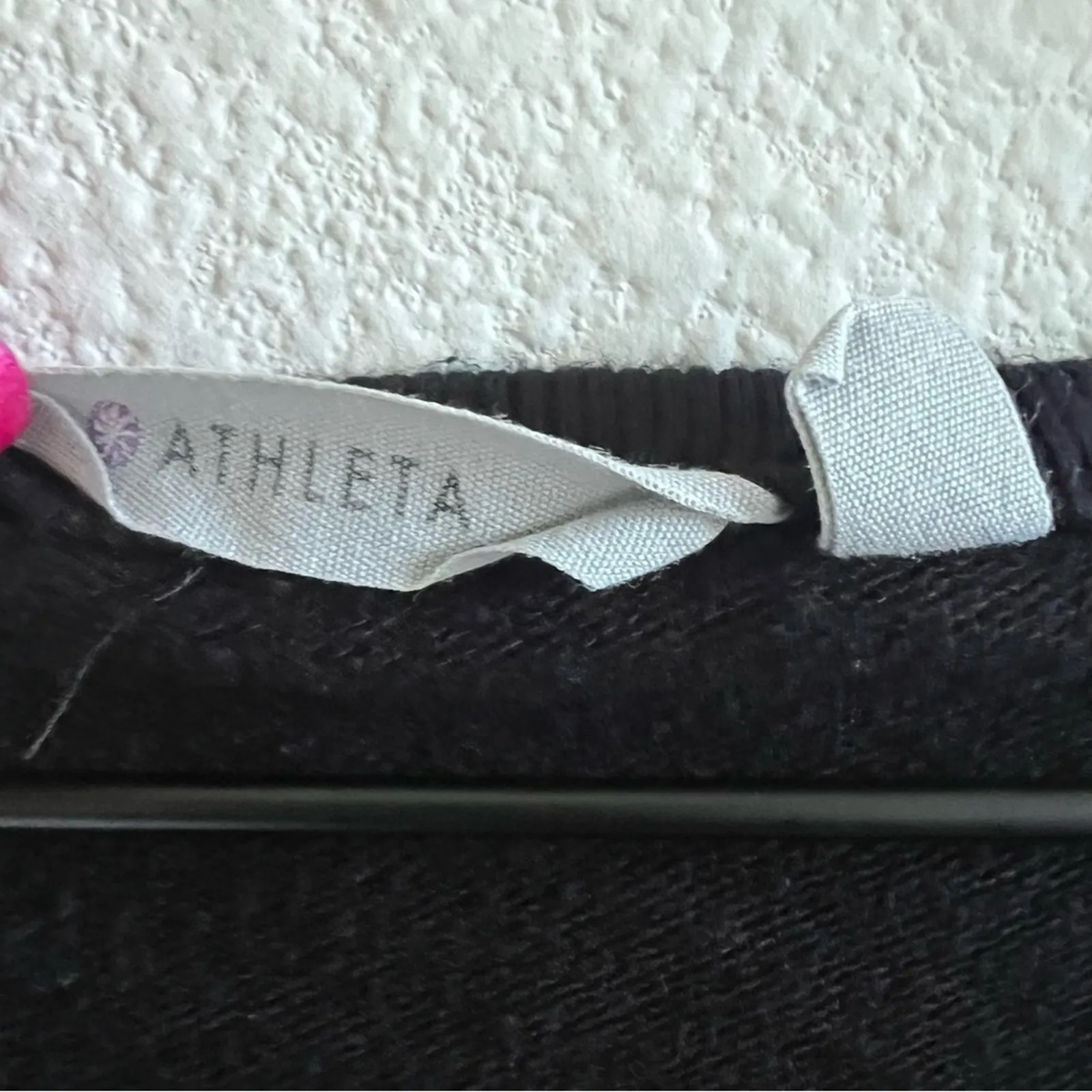 Athleta Black Boat Neck Athletic Cropped Sweatshirt Super Soft Small - Image 2