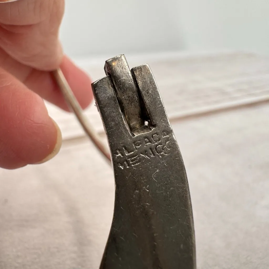Sterling Silver Bangle Bracelet Southwestern Inlaid Stone Stamped Alpaca Mexico - Image 6
