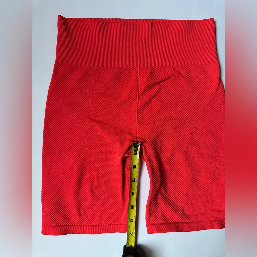 New Balance Women's Bike Shorts | Sz Medium | Red Orange - Image 7