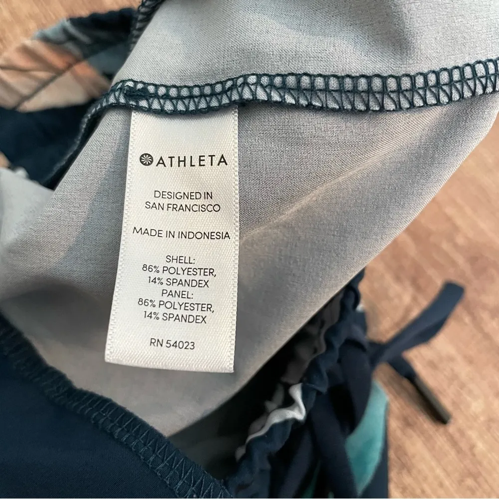 Athleta Printed Baja Short Coastal Floral Constellation Size 0 - Image 6