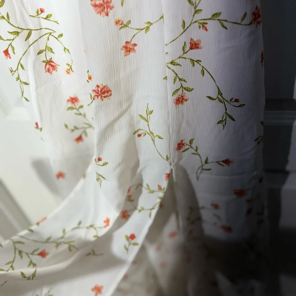 Charlotte Russe White Floral Maxi Dress - Image 6