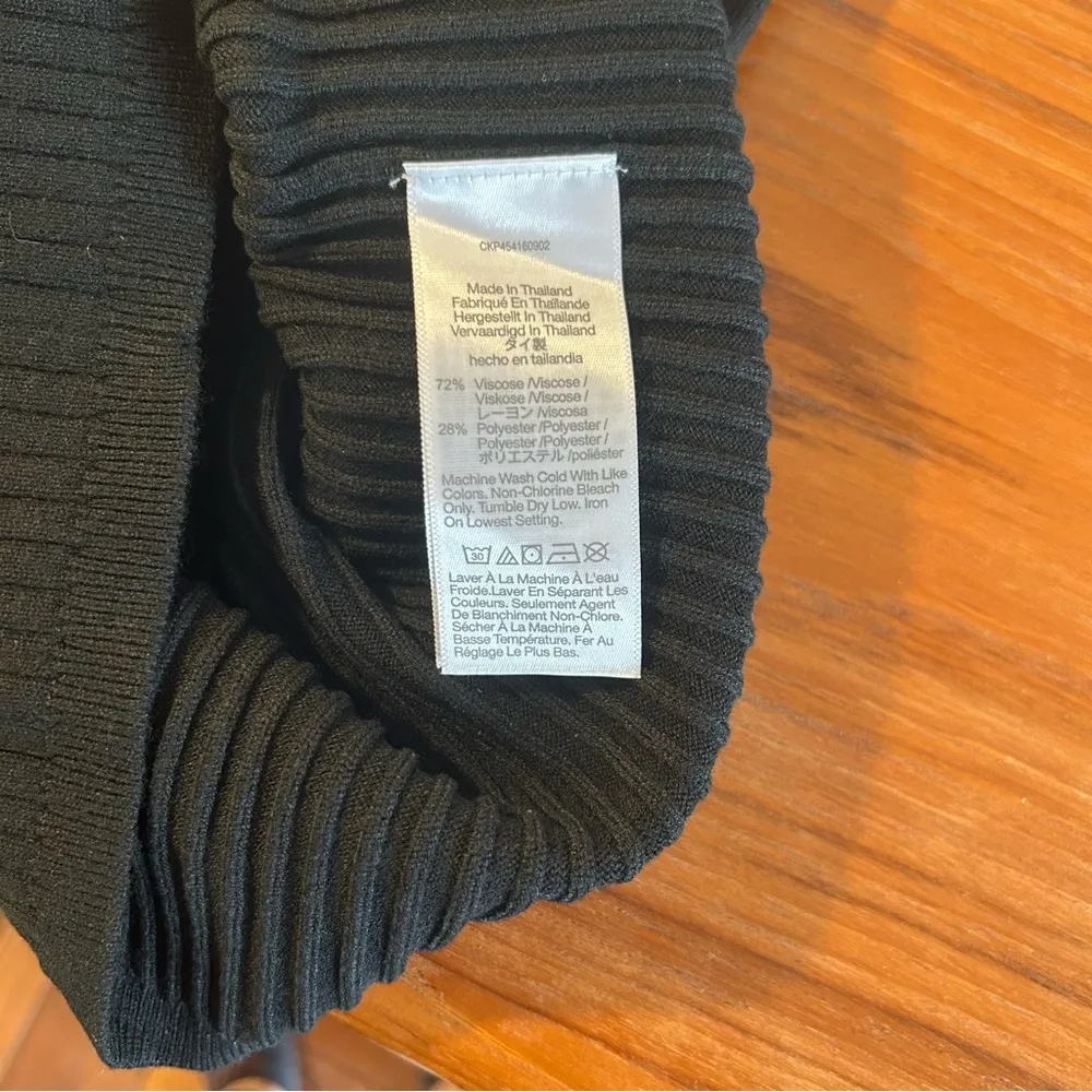 Madewell Pearson Mockneck Sweater Tank in True Black - Image 9