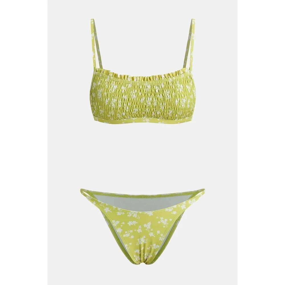 ✨Cupshe Ditsy Floral Smocked Bikini Sz Medium Set✨ - Image 6