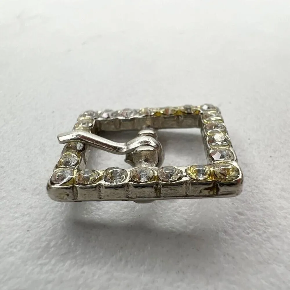 Silver Tone Rhinestone Simple Basic Small Belt Buckle - Image 3