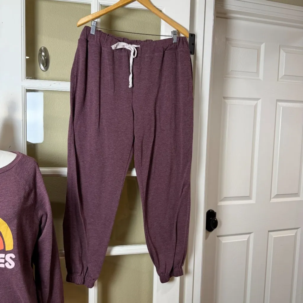 Good Vibes Maroon Sweatsuit Crewneck & Jogger Pants Set Size XL Red - Image 6