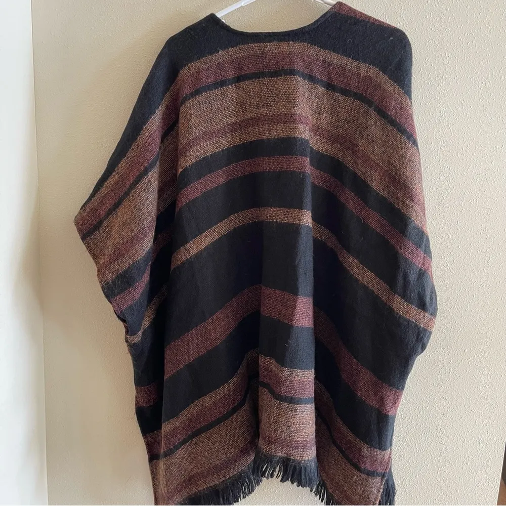 American Eagle  Striped Poncho - Image 6