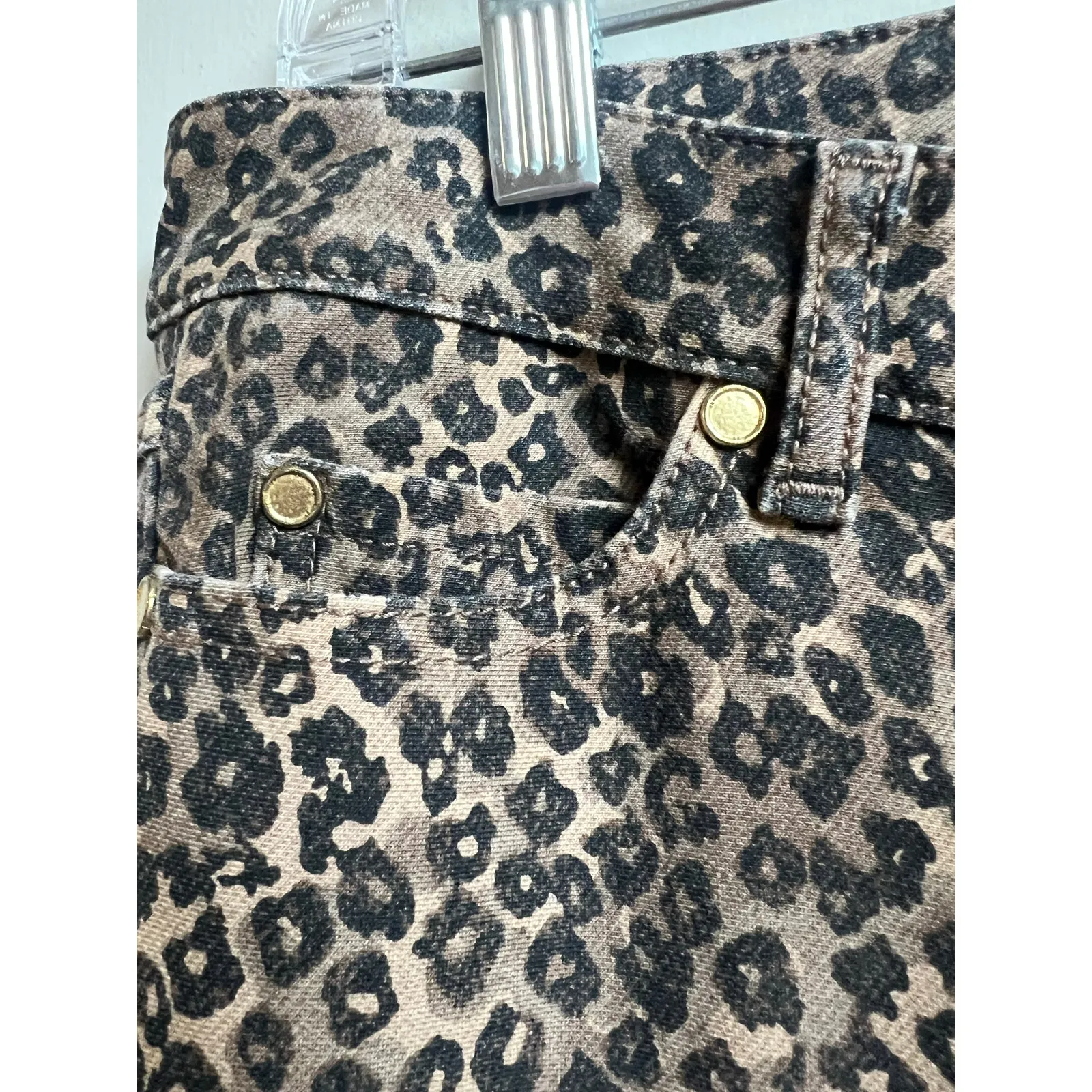 J. McLaughlin Leopard Cheetah Print Pants Size 8 - Image 7