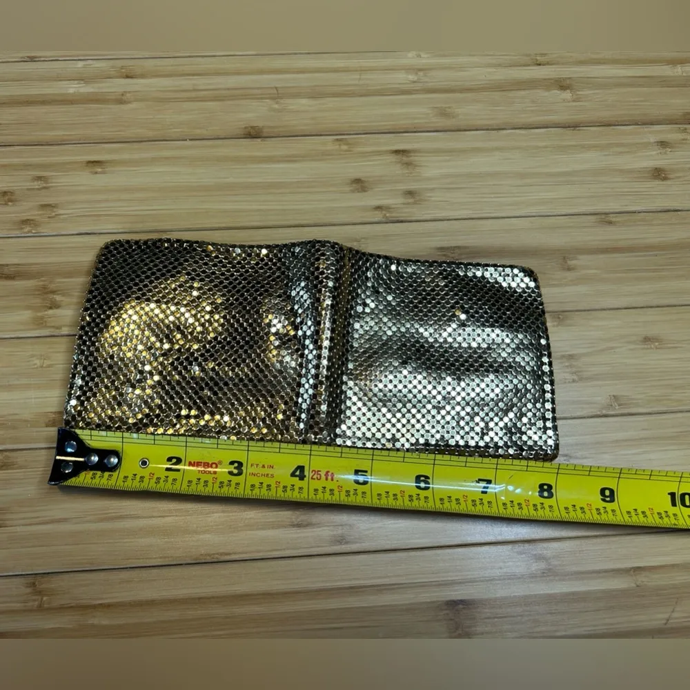 Vintage Whiting & Davis Gold Metal Mesh Wallet Change Purse - Image 3
