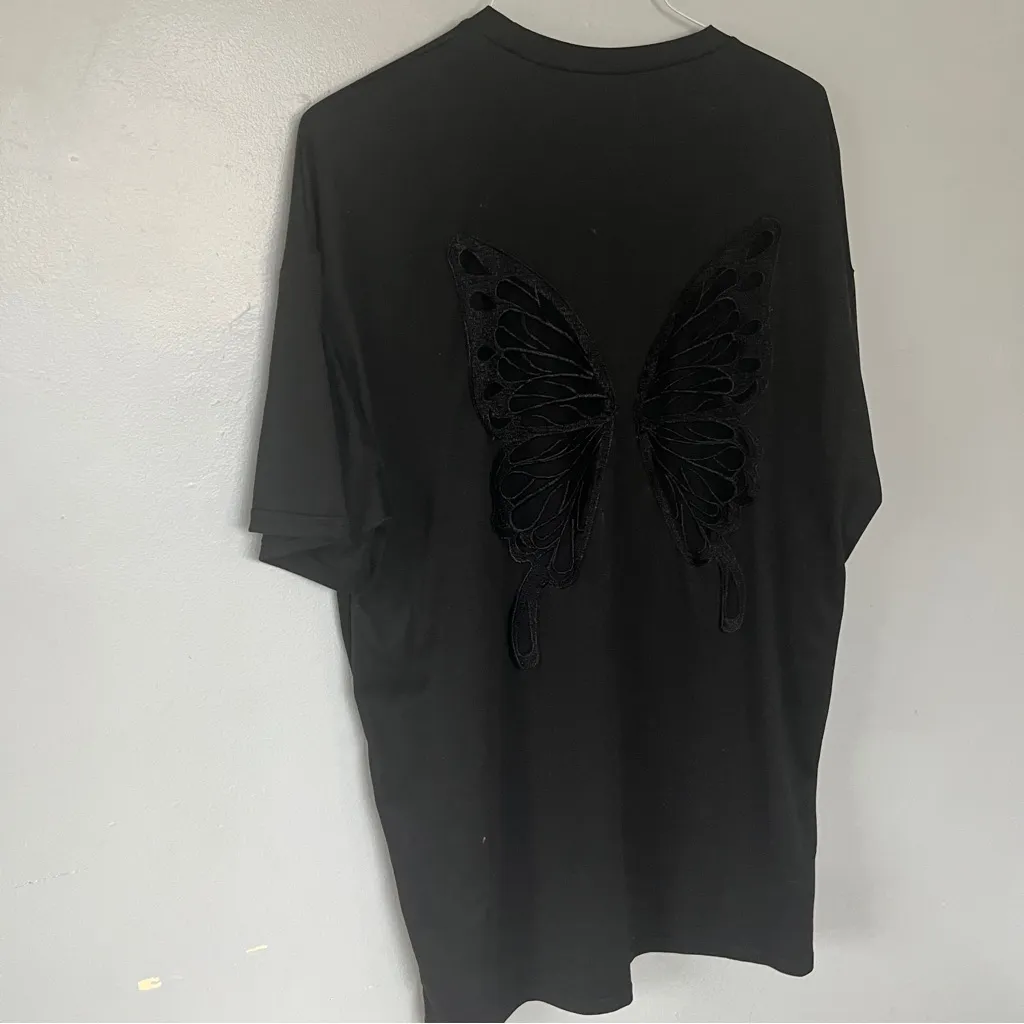 Black Butterfly Embroidered Women's Top Size L - Image 3