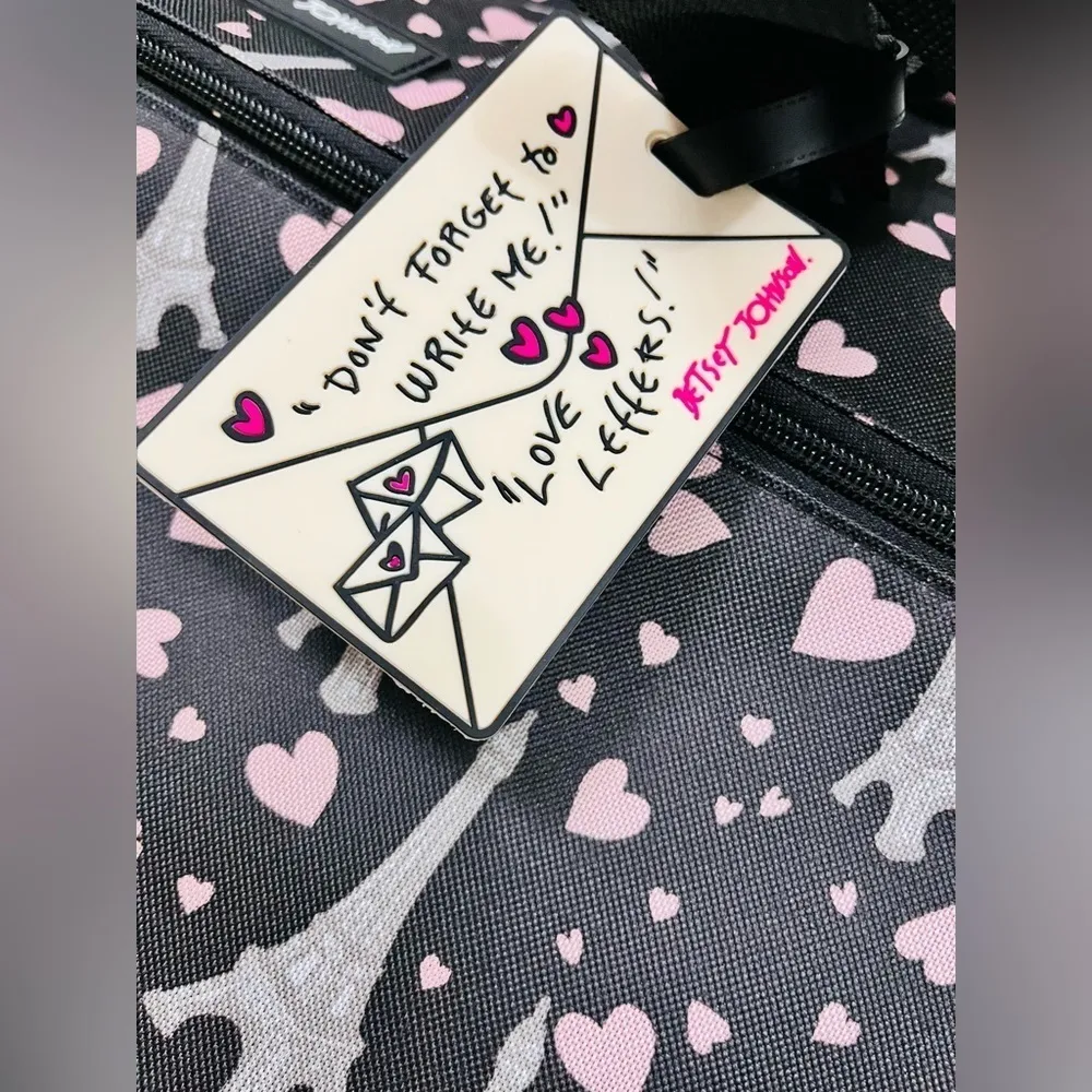 Betsey Johnson Eiffel Tower Heart Rolling Duffel Weekender Bag NWT - Image 4