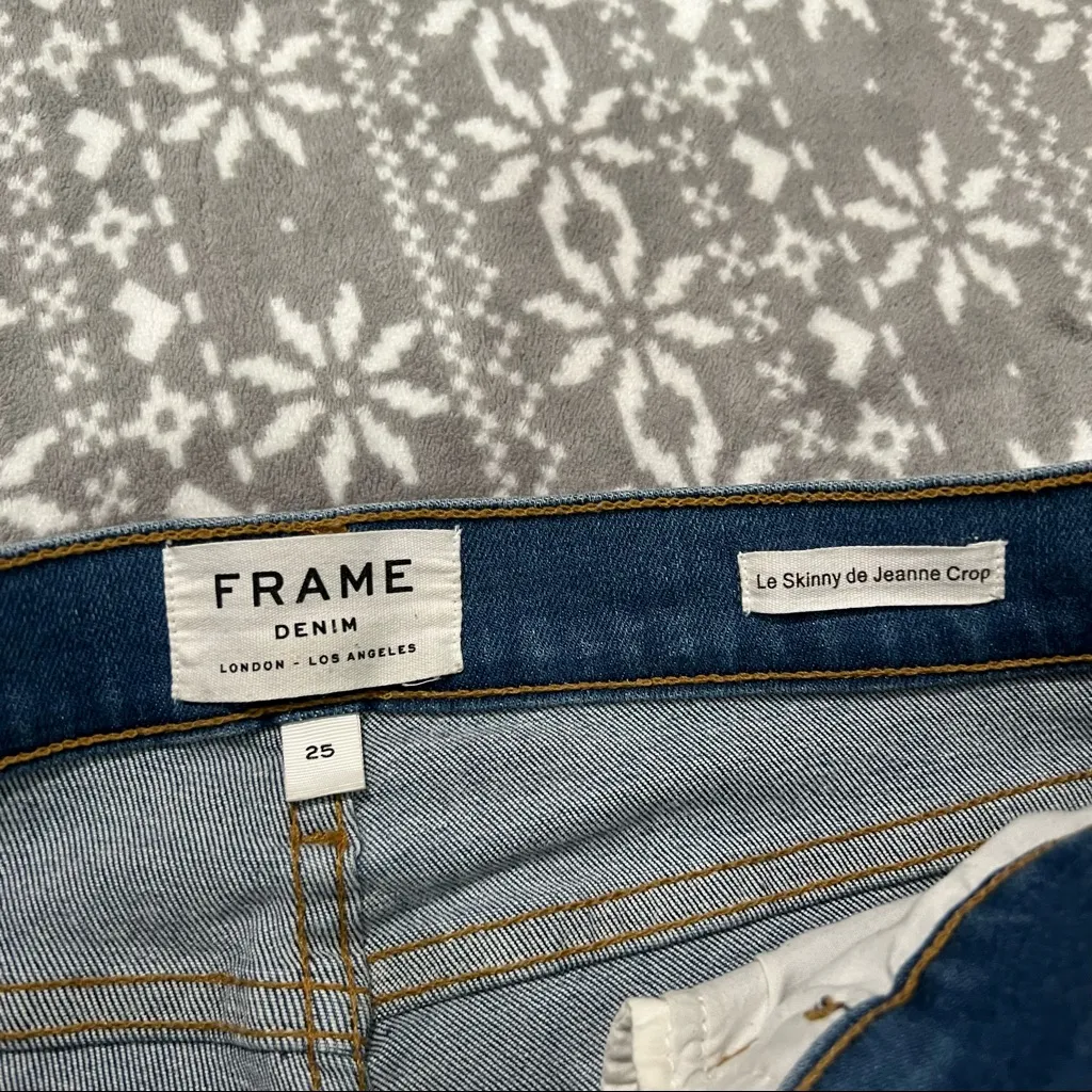 Frame‎ Le Skinny De Jeanne Crop Jeans Distressed In Stanwell Wash Size 25 - Image 6