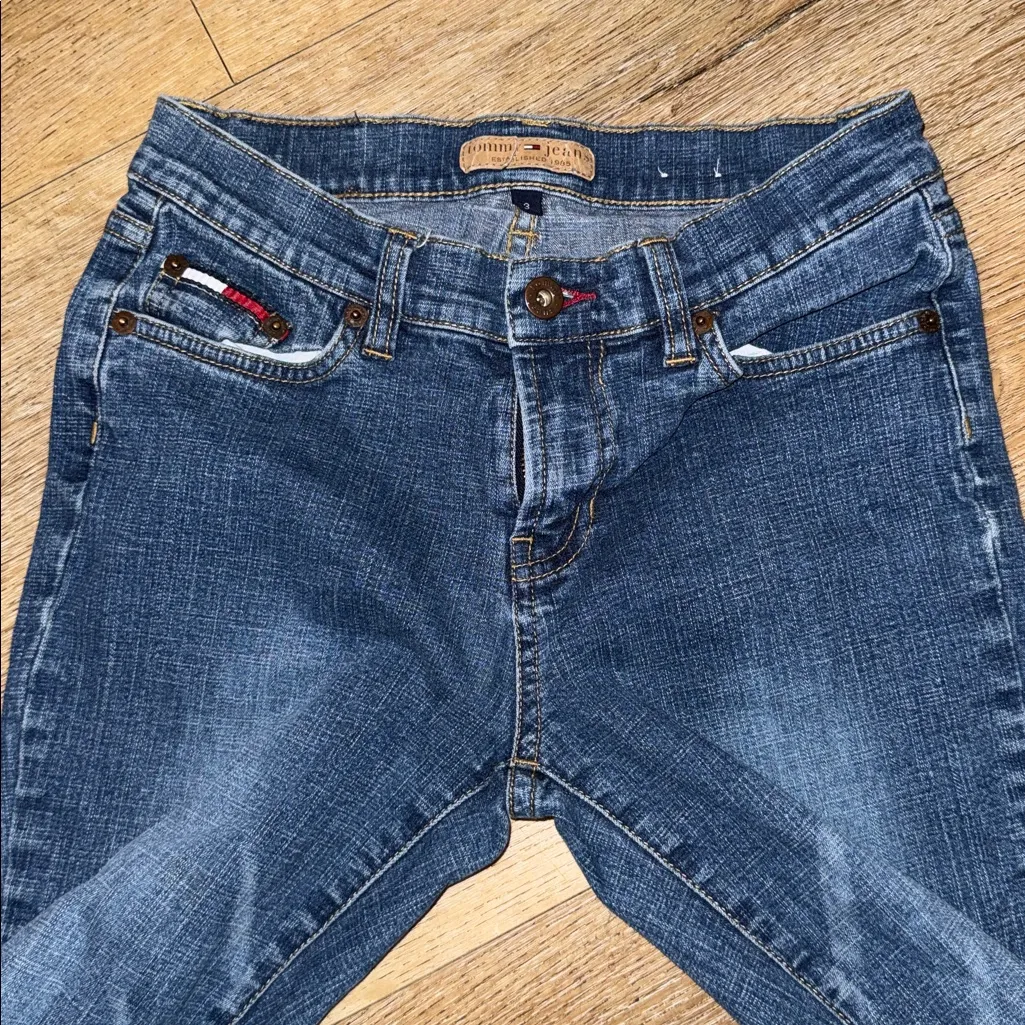Tommy Hilfiger Dark Blue Flare Jeans size 3 - Image 5