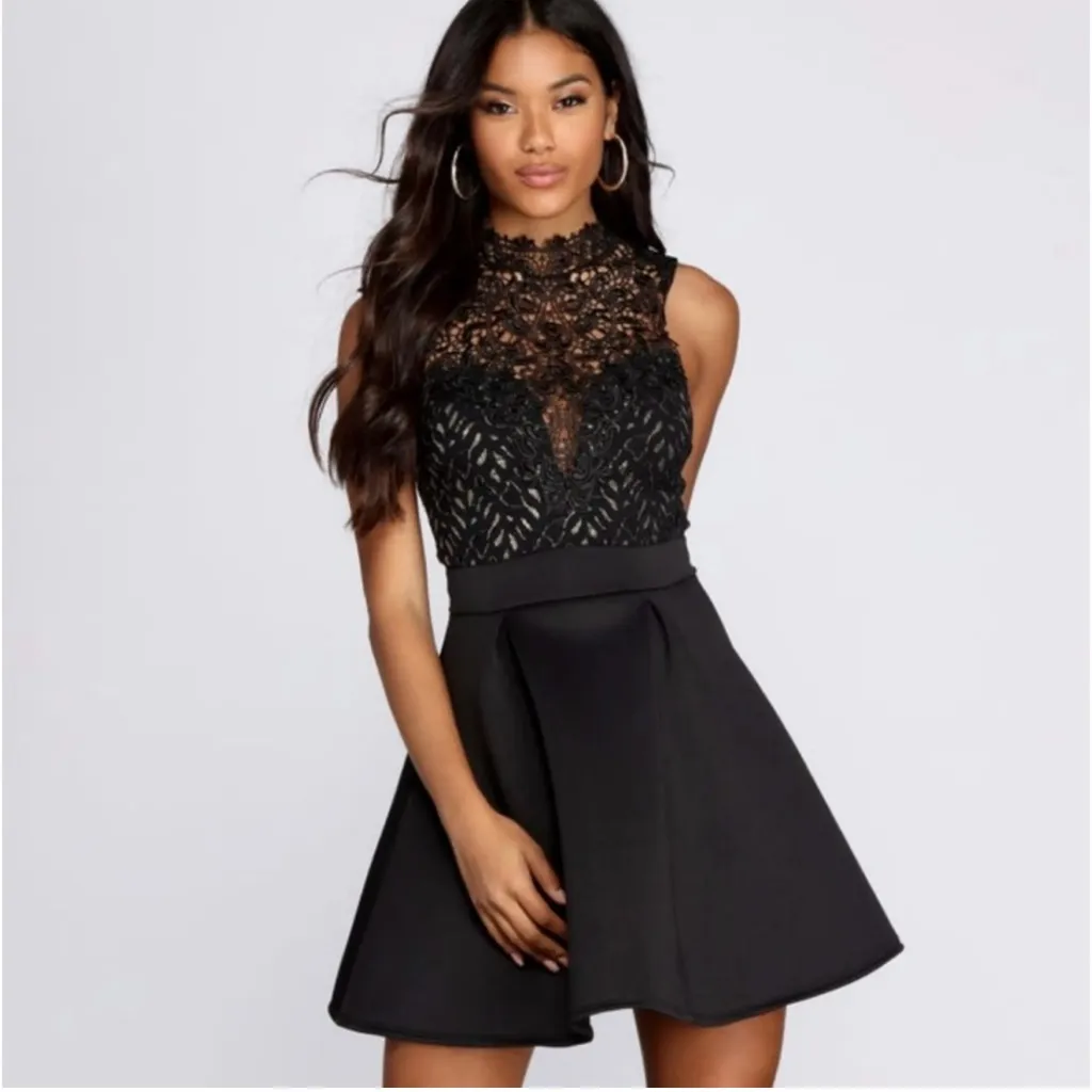 Privately privileged, vintage Elegant Black Lace Dress Size undefined - Image 15