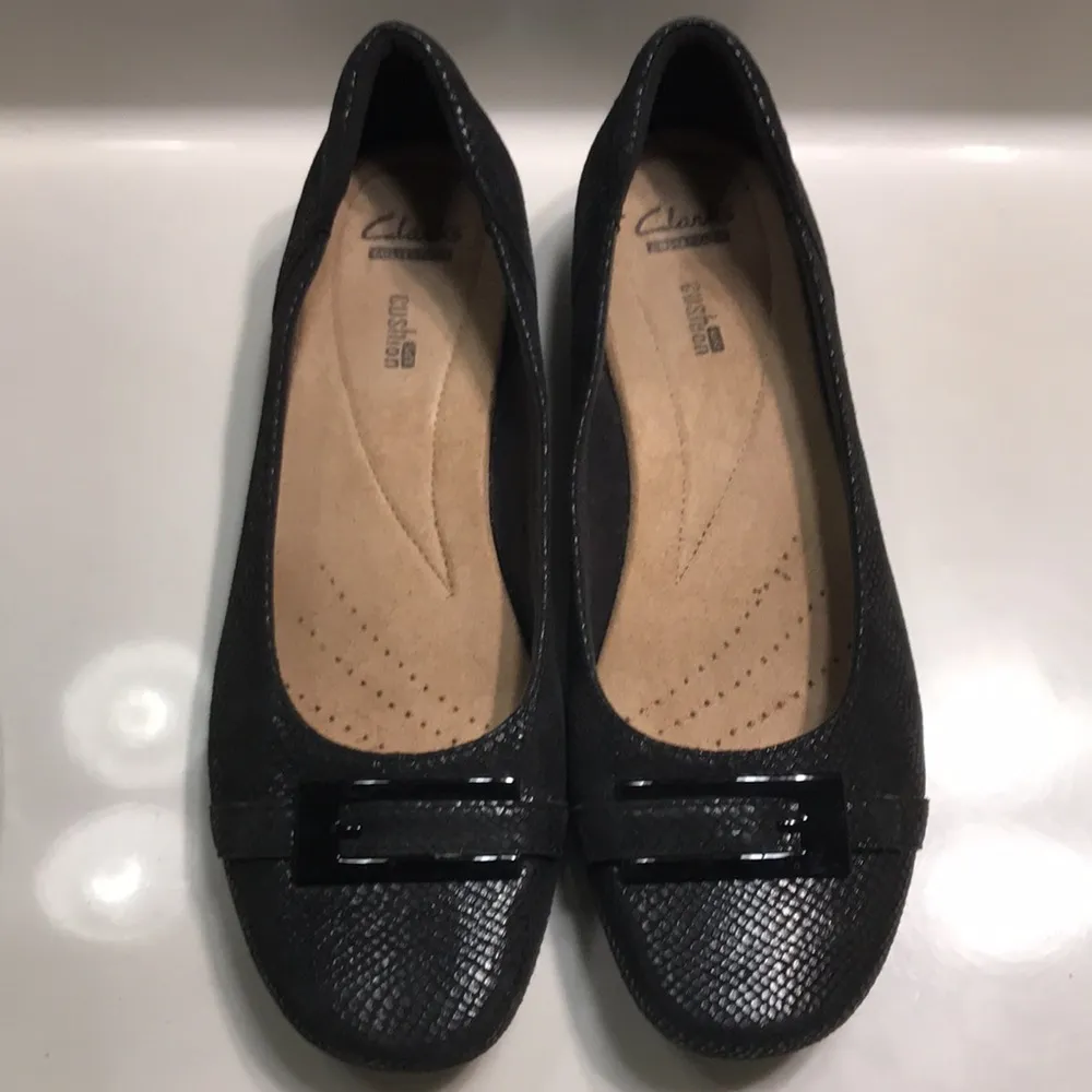 Clarks Women’s Metallic Snakeskin Faux Suede Soft Cushion Buckle Hardware Flats - Image 2