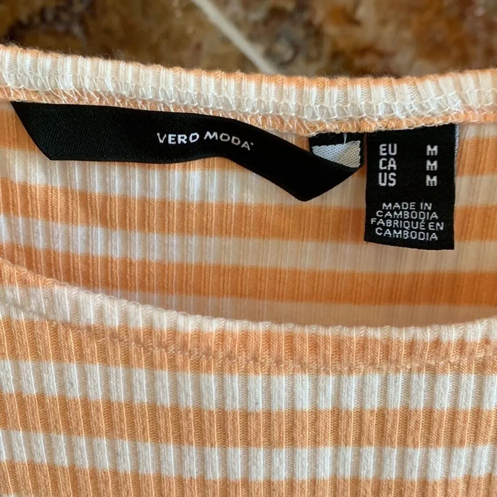 Vero Moda Tangerine and White Ribbed Ruffle Mini Dress Juniors Size Medium NWOT - Image 2