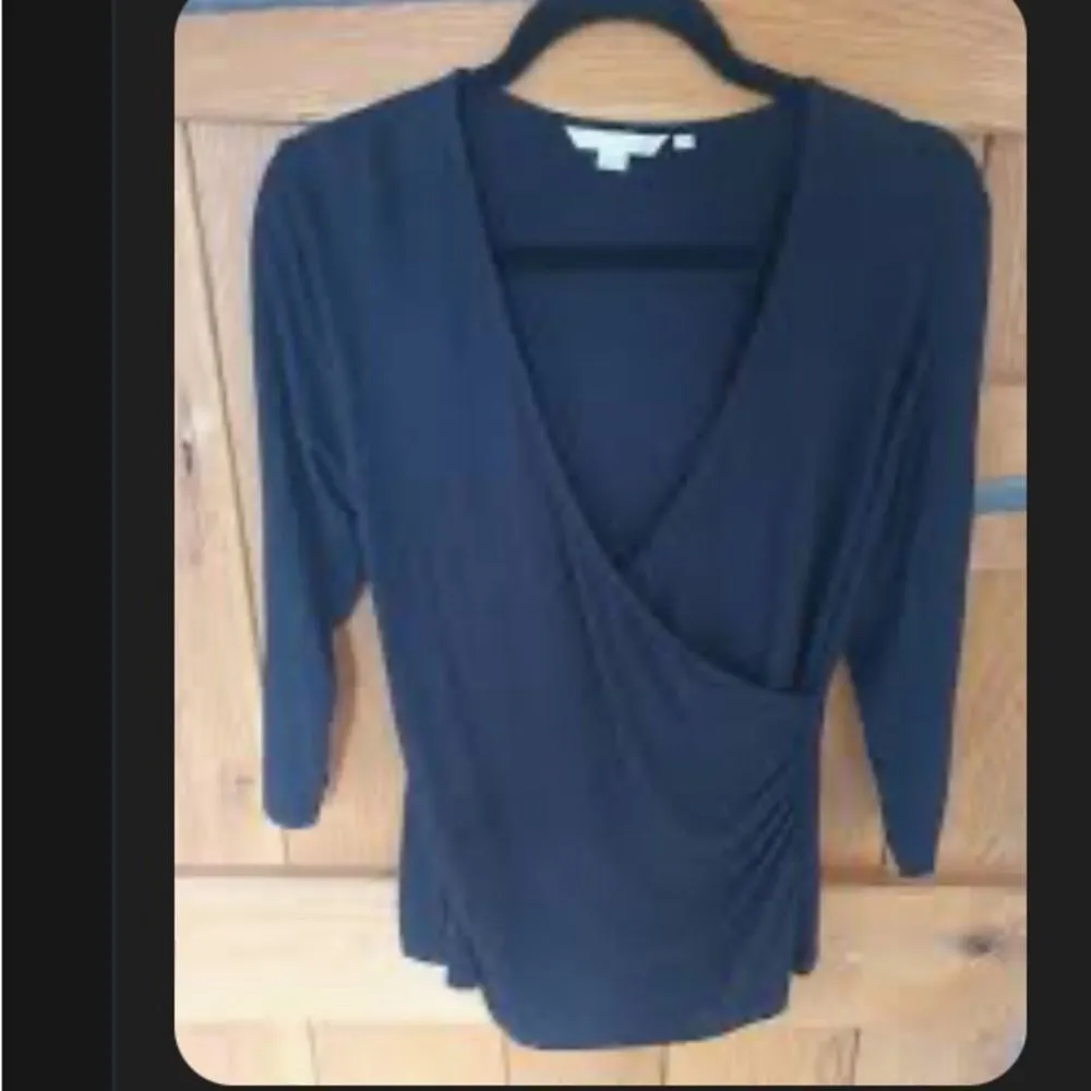 Boden Women's Wrap Style V - Image 3