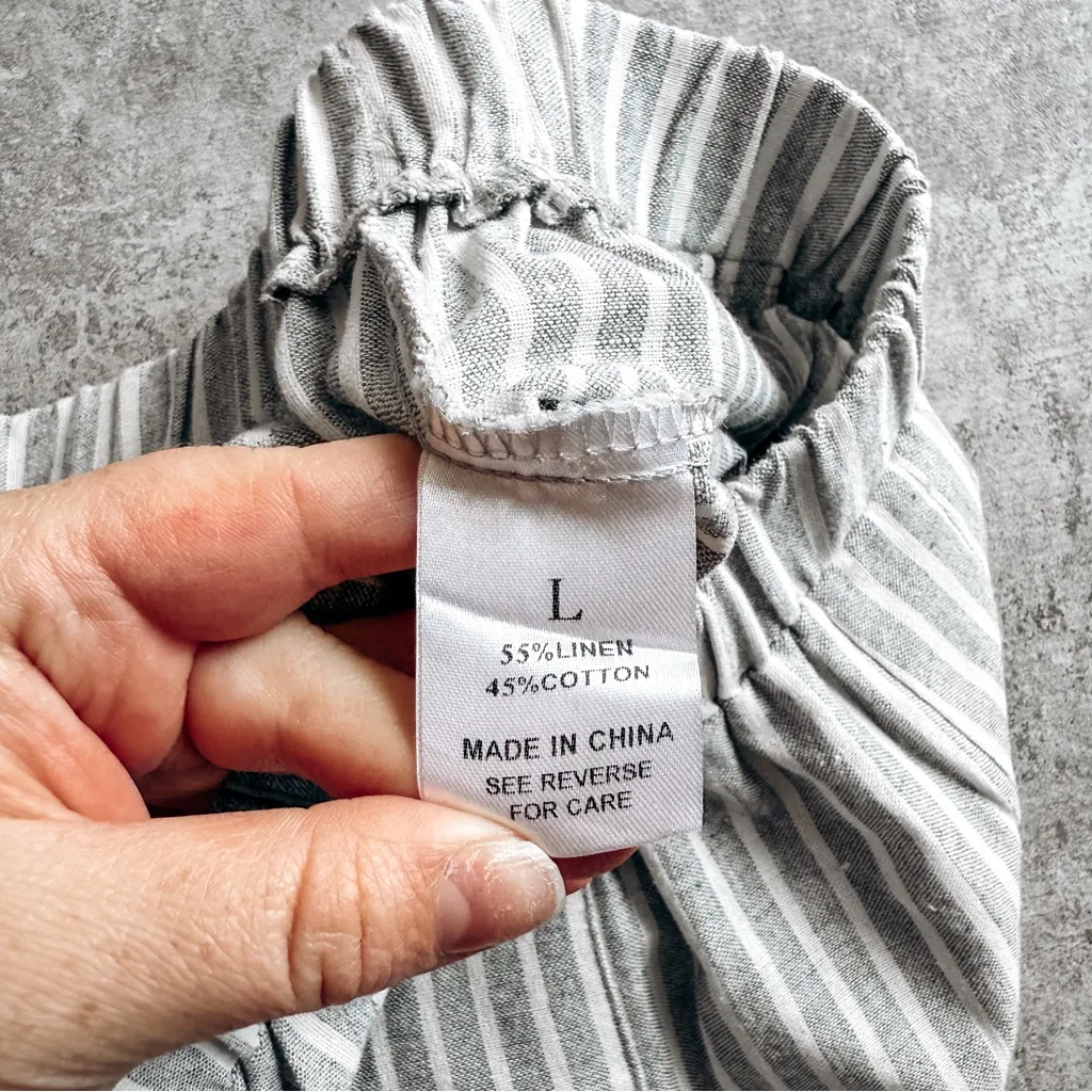 Wishlist Grey and White Vertical Strip Wide Leg Pull On Linen Pants Size Large - Image 7