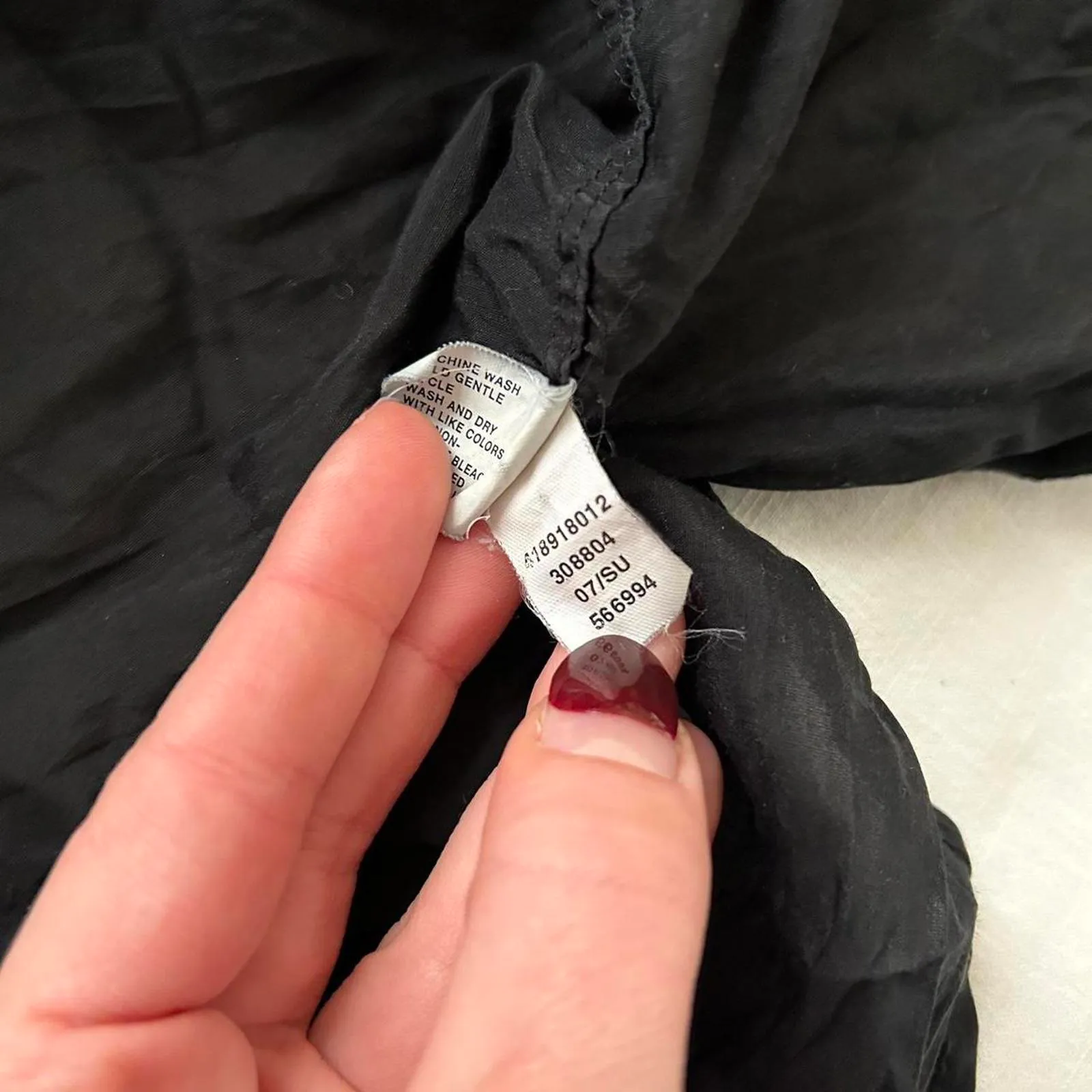 Gap Y2K silk blend Black button up shirt Size 0 - Image 4