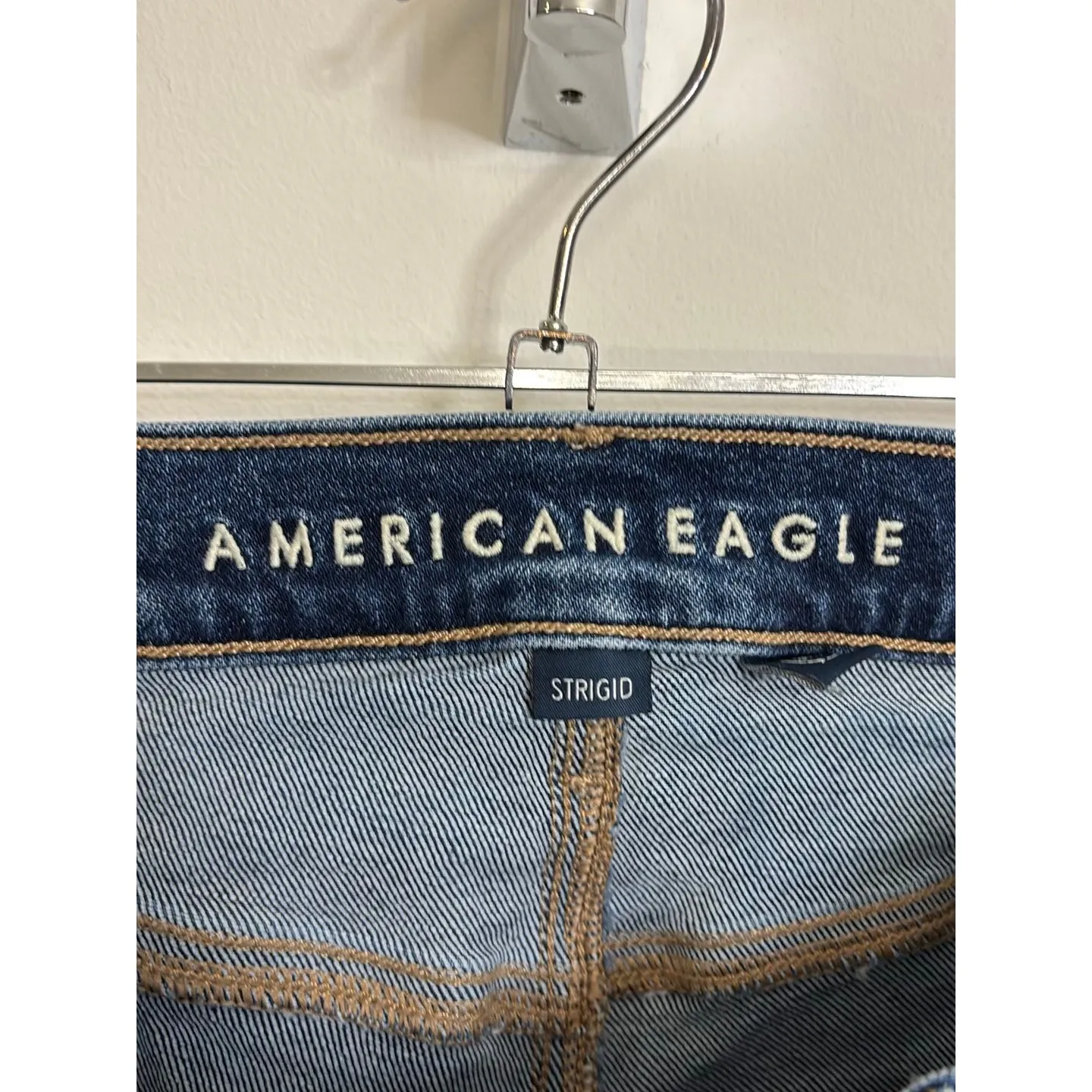 American Eagle Shorts Womens 0 Blue Strigid Relaxed High Rise Raw Hem - Image 3