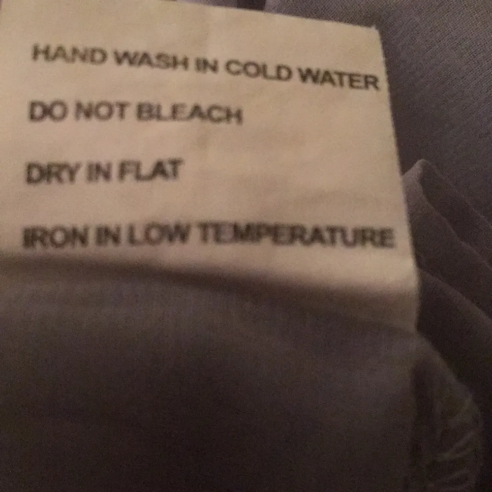 SOLITAIRE Blouse sheer gray floral / cutouts tunic length beautiful Size L - Image 11