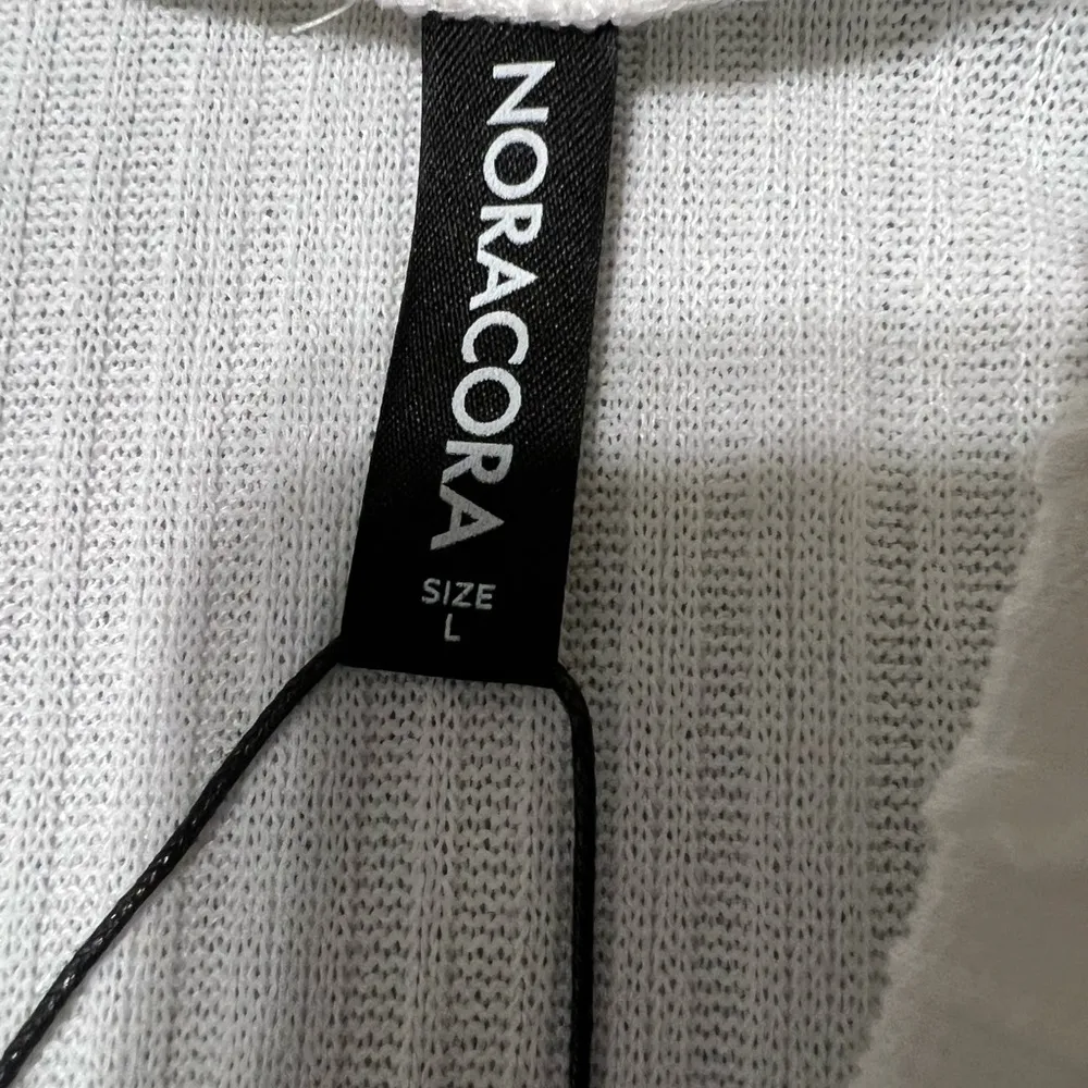 Noracora White V - Image 8