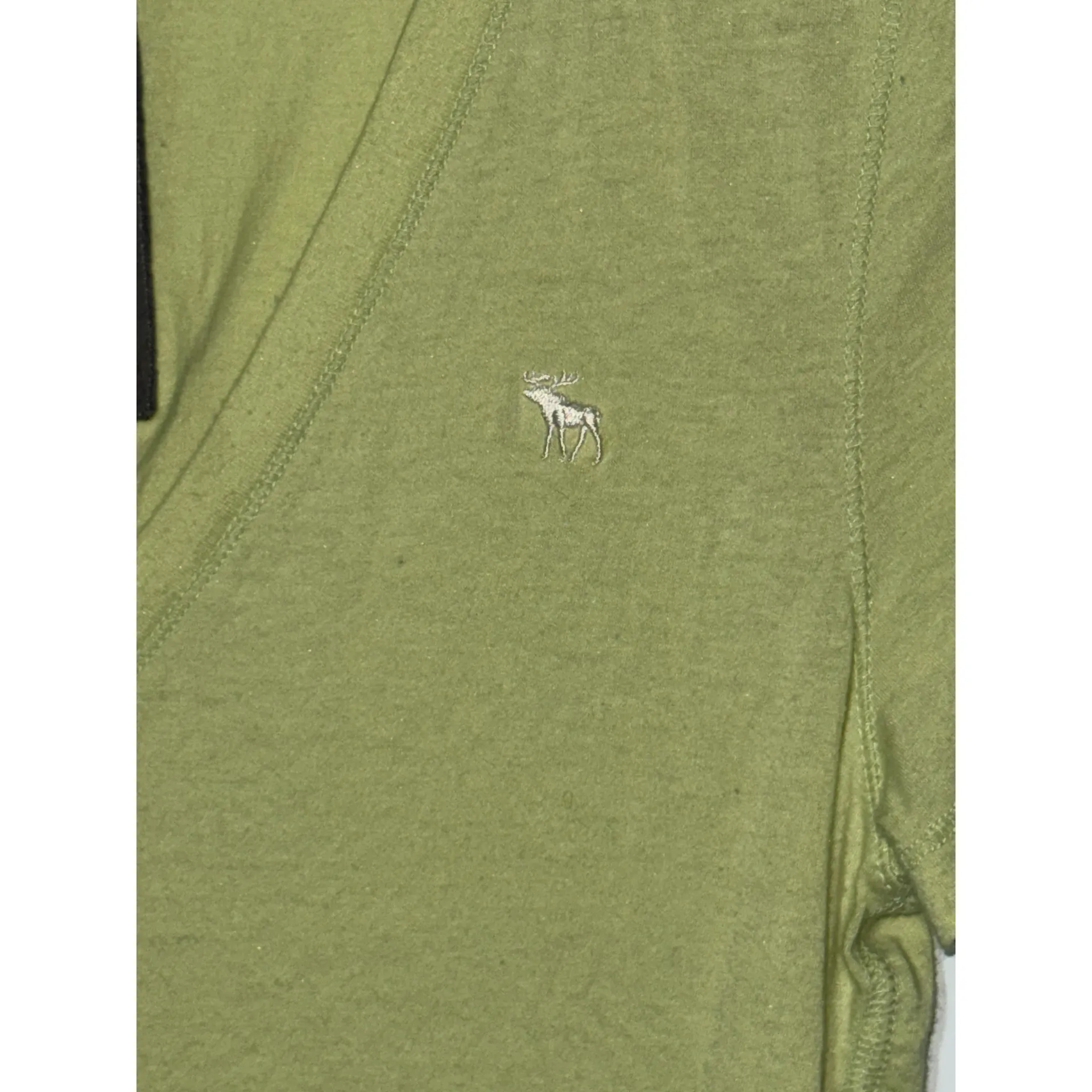 Abercrombie & Fitch Stretch Green Vintage V-Neck Short Sleeve Shirt Size Large - Image 4