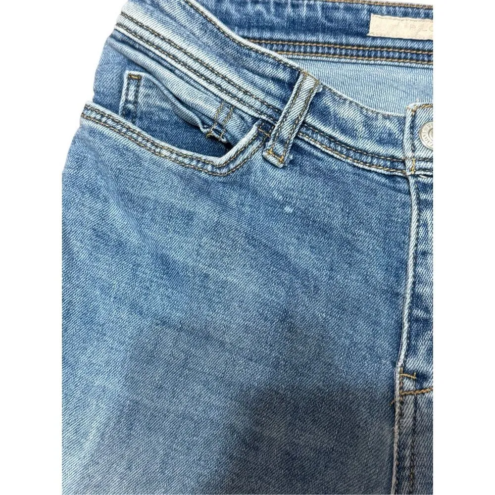 Pilcro Women’s The Slim Boyfriend Light Wash Midrise Jeans Sz 26 Blue - Image 5