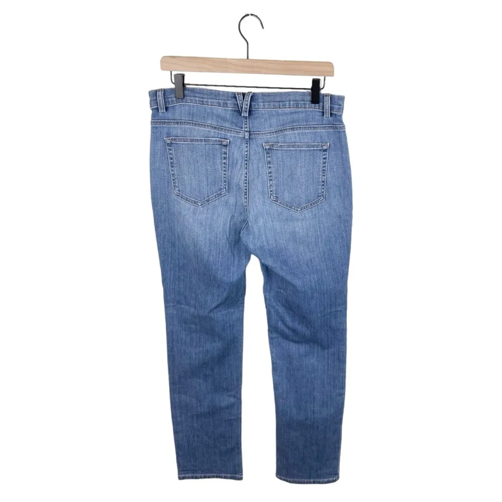 Duluth Trading Women's Daily Denim Slim Leg Jeans Medium Wash 40712 Size 8 x 31 - Image 2