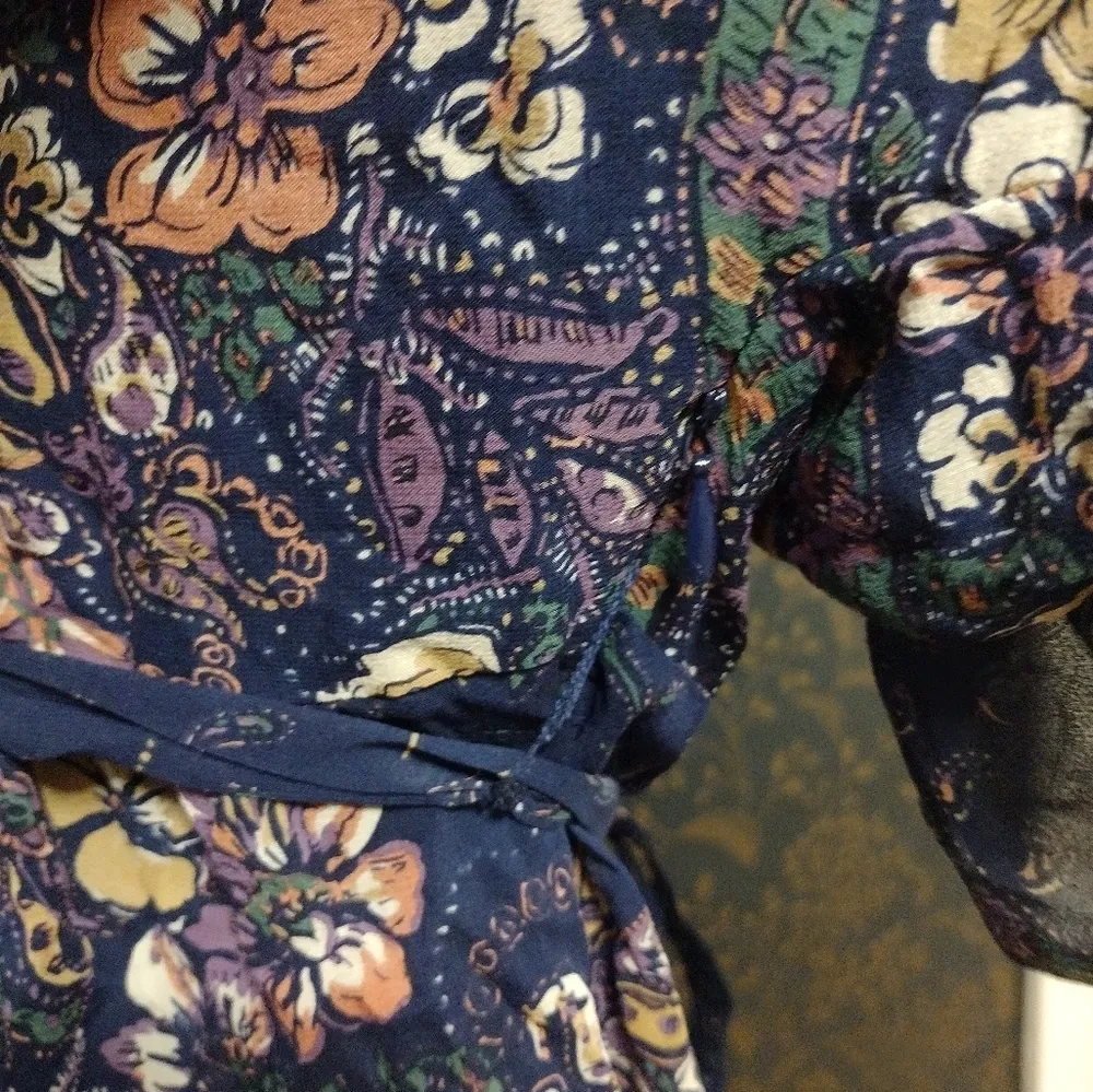 Alice & Trixie boho, Hippy Style Silk Top - Image 4