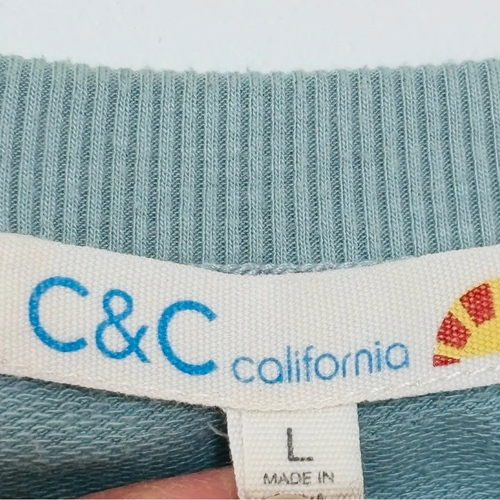 C&C California size L in a light blue/dusty blue with small white star print - Image 5
