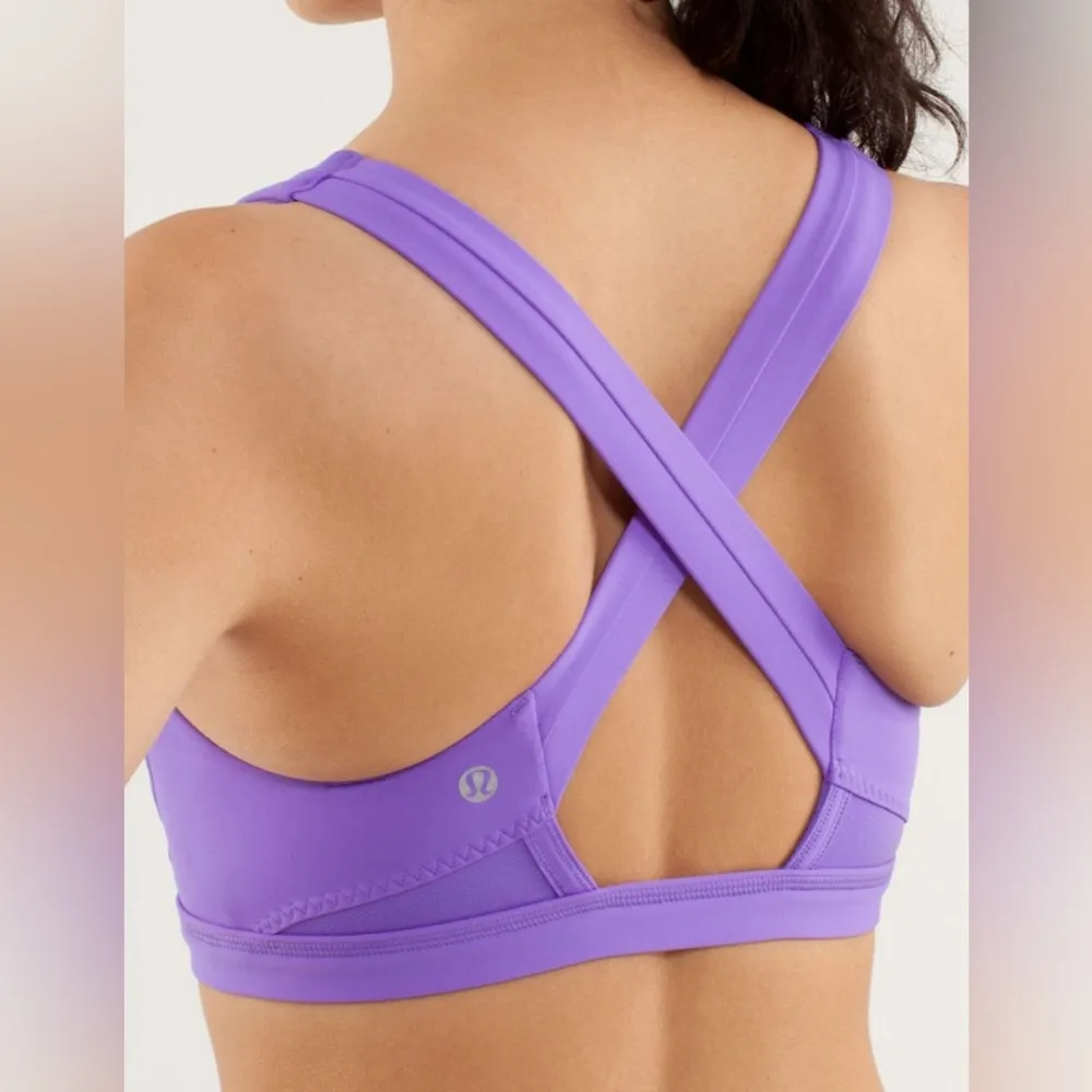 Lululemon Run Stuff Your Bra II Power Purple Women’s Sports Bra Size 2 - Image 2