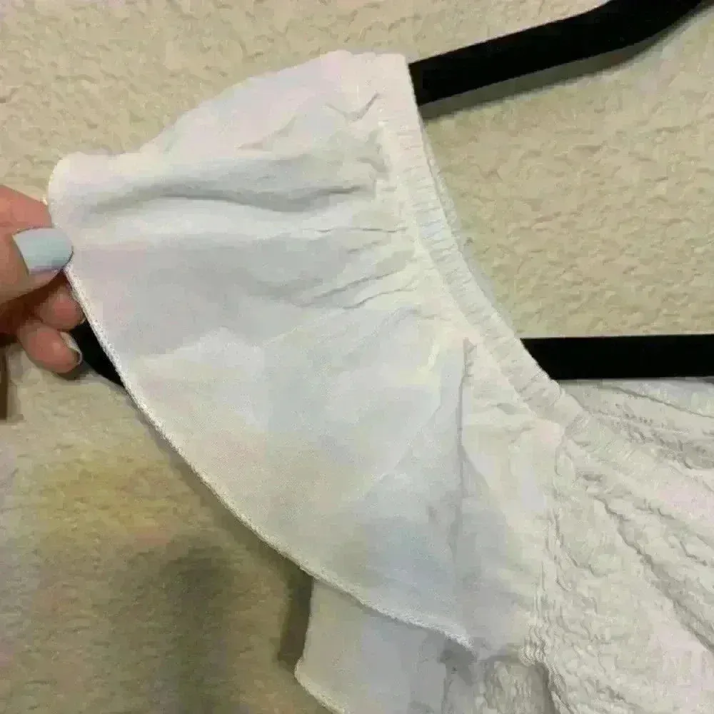 White Revamped top sz M cropped smocked puff sleeve tie front pirate Halloween - Image 3