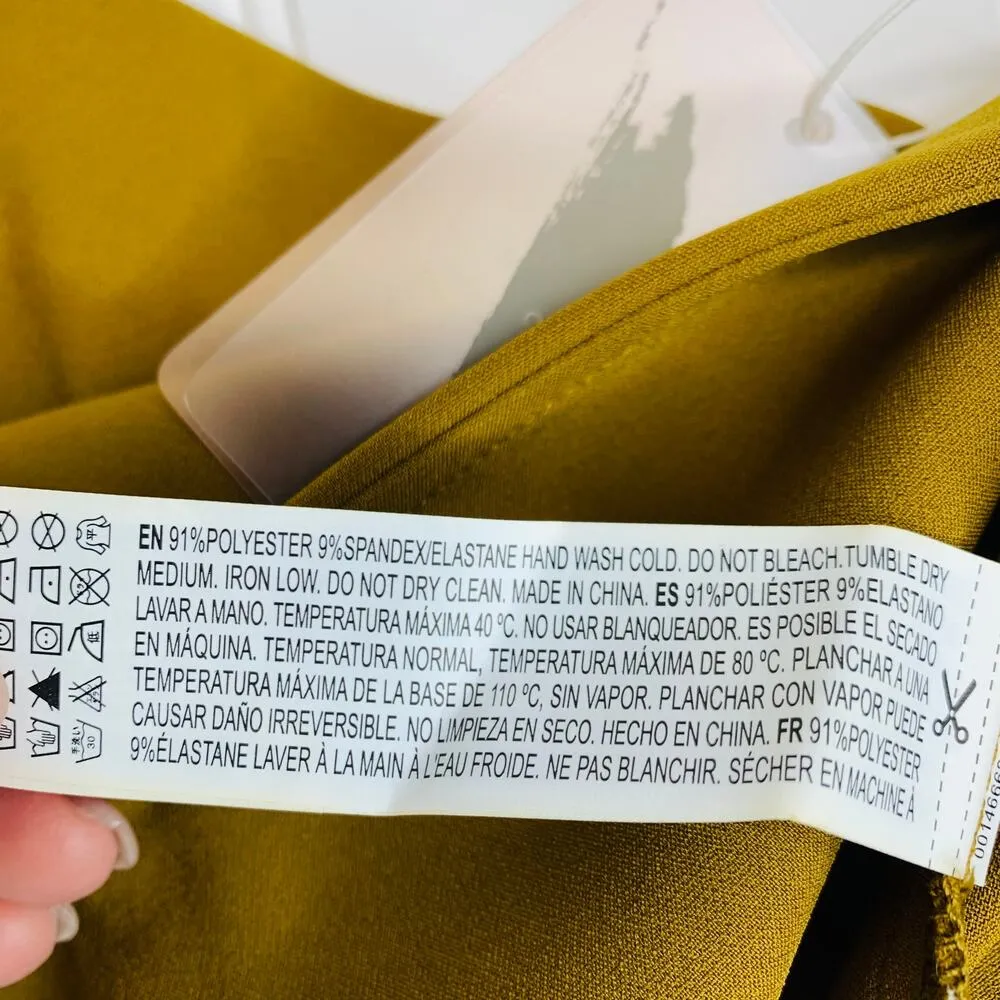 NWT Skort Light Olive Green Sz XS - Image 4