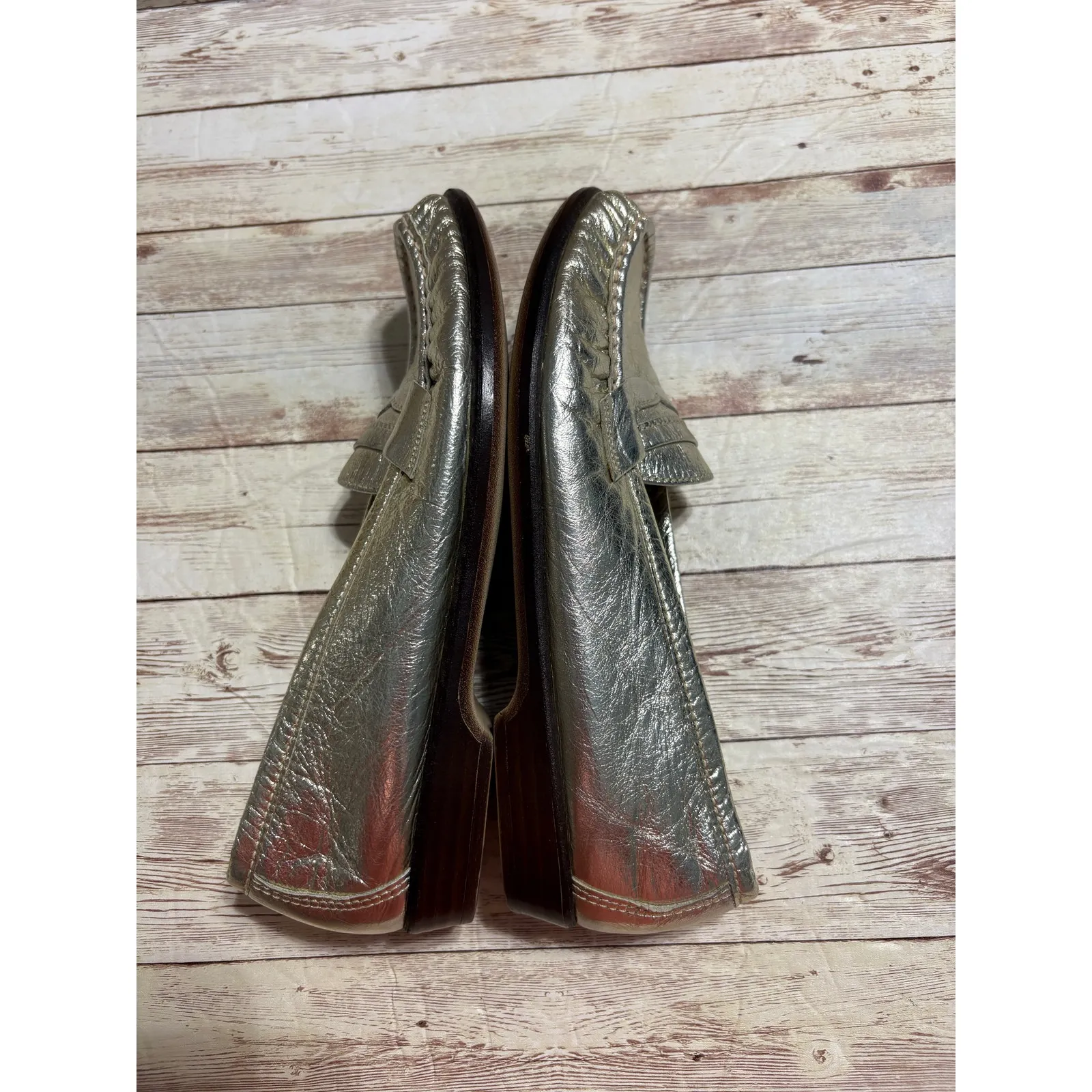 SAS Classic Gold Loafers Slip On Tumbled Leather Shoes Women's Size 6 W Comfort - Image 7